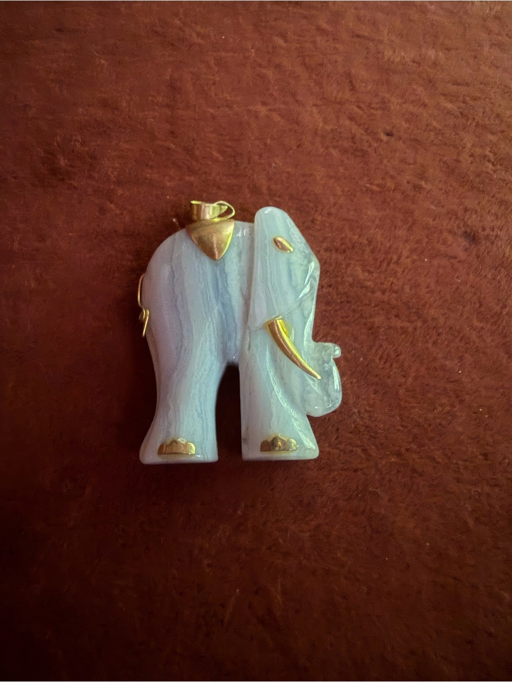 Carved Blue Lace Agate Elephant Pendant with 14k Gold Accents, Vintage - Picture 2 of 3